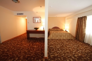 Ani Plaza Hotel