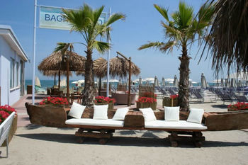 Hotel Torremaura(.)