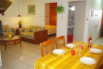 Hotel Happy Holiday Homes