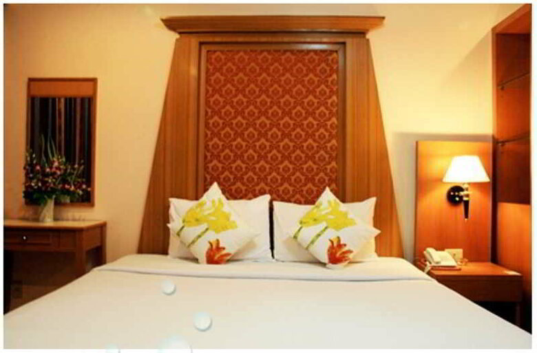 Hotel Mike Beach Resort