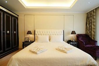 Hotel Miracle Suite