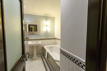 Hotel Best Western Hardwick Hall(.)