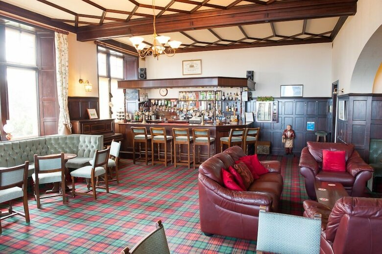 Hotel Invernairne Guest House