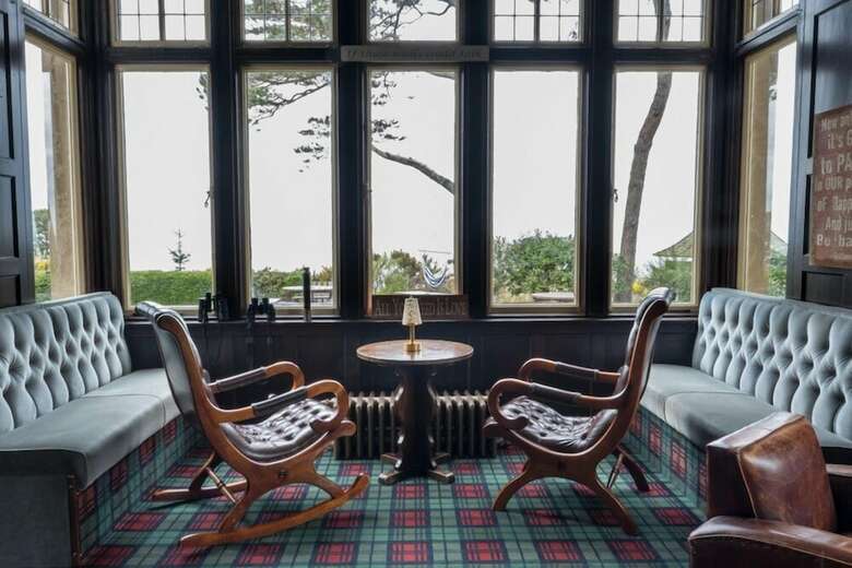 Hotel Invernairne Guest House