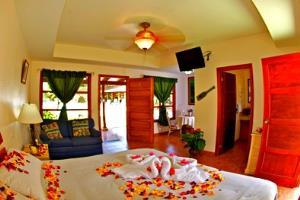 Hotel Morgan's Cove Resort & Casino