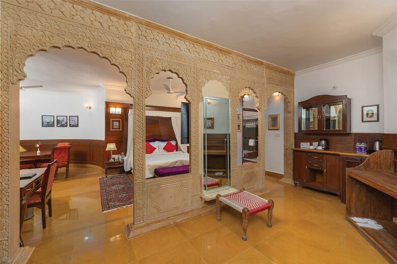 Hotel Rang Mahal