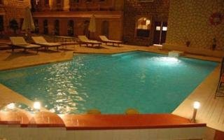 Hotel Deoki Niwas Palace