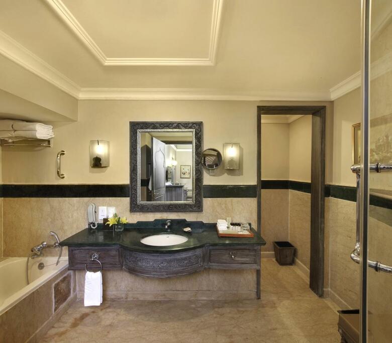 Hotel Taj Hari Mahal Palace