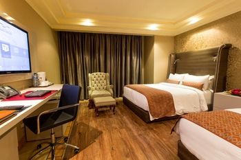 Hotel Victoria Crown Plaza
