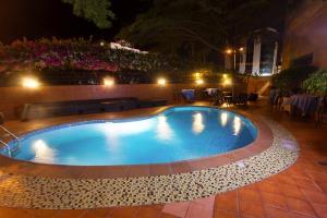 Hotel Victoria Crown Plaza