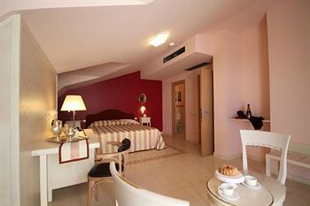 Bed & Breakfast Palace Hotel UNA Nuova Strada