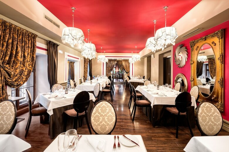 Hotel Barcel� Brno Palace