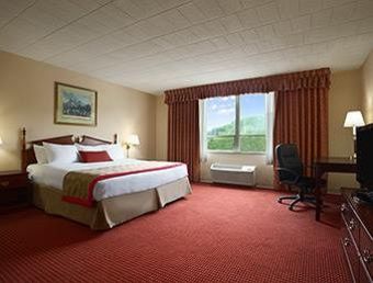 Hotel Ramada Inn Ligonier