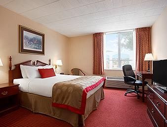 Hotel Ramada Inn Ligonier