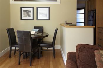 Hotel Ramada Inn Ligonier