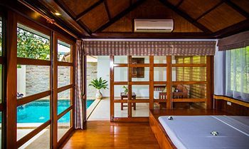 Hotel Cocopalm Beach Resort