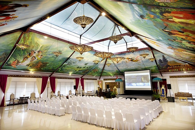 The Mansion Resort Hotel & Spa