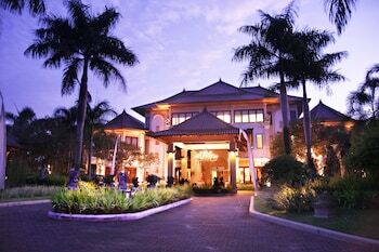 The Mansion Resort Hotel & Spa