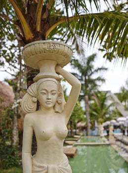 The Mansion Resort Hotel & Spa