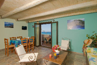 Apartamentos Dante's Maisonettes