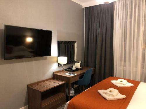 Quality Hotel Perth (.)