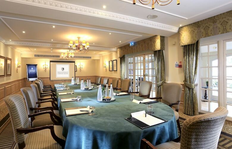 Hotel Macdonald Compleat Angler
