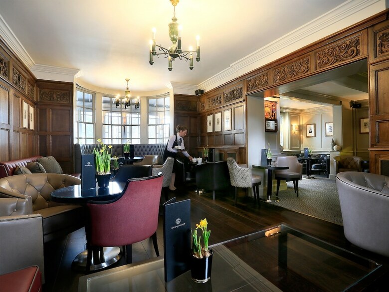 Hotel Macdonald Compleat Angler