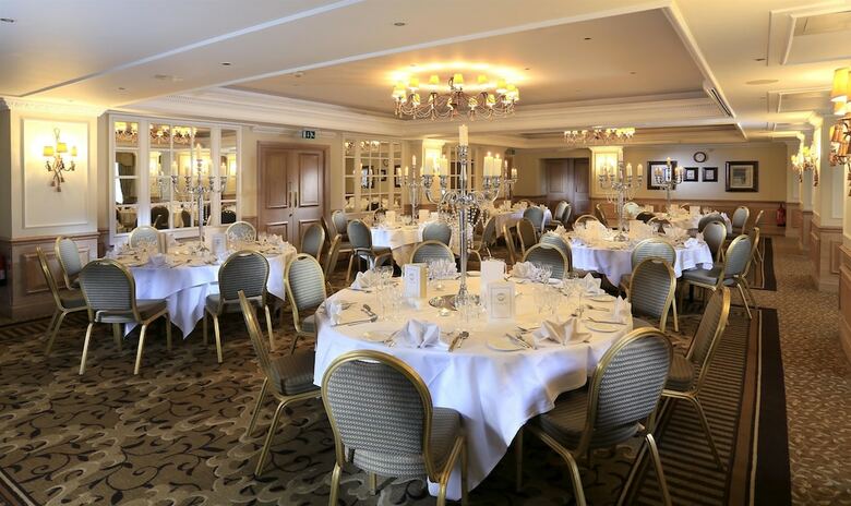 Hotel Macdonald Compleat Angler