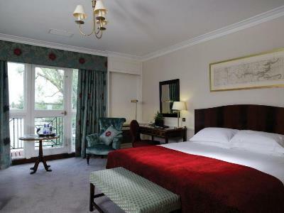 Hotel Macdonald Compleat Angler