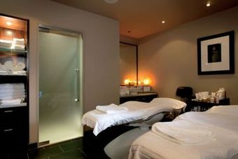 Macdonald Forest Hills Hotel & Spa
