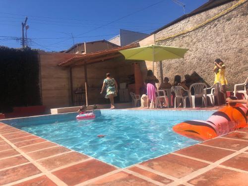 Casa Grande Com Piscina