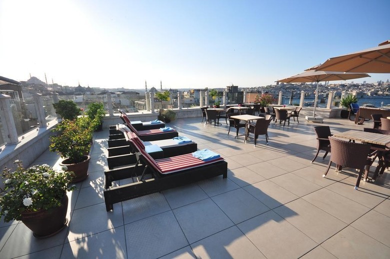 Neorion Hotel