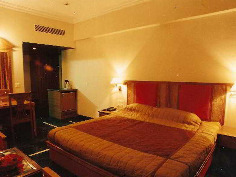 Hotel Raj Vilas Palace