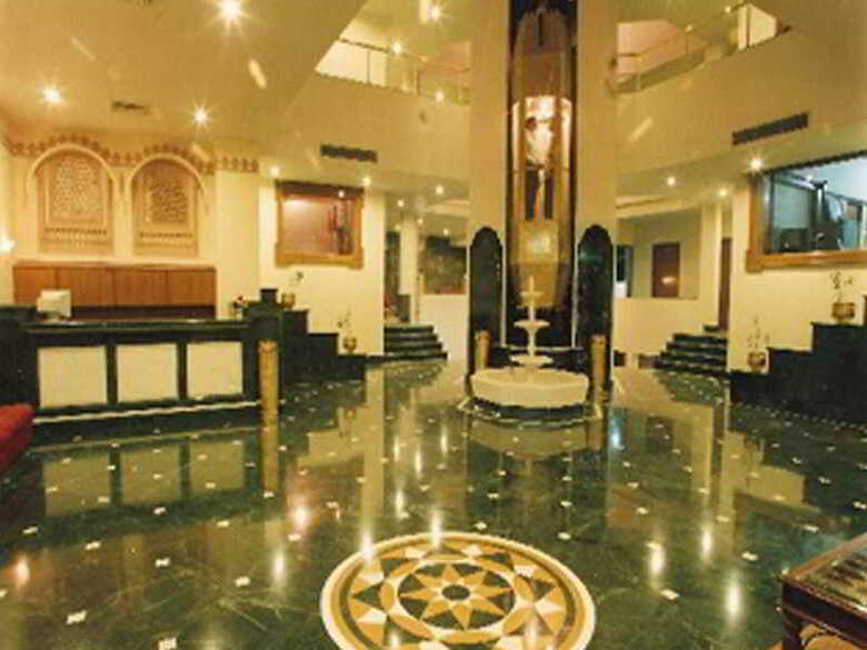 Hotel Raj Vilas Palace