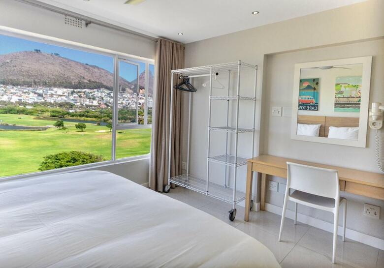 Hotel Mouille Point Village