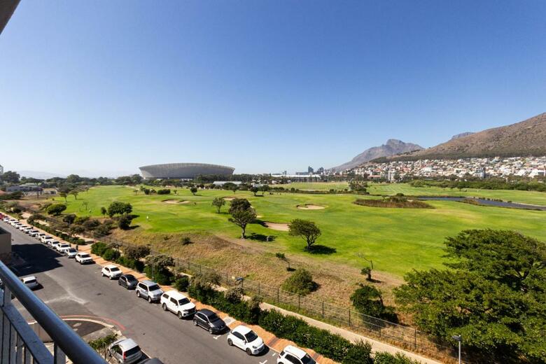 Hotel Mouille Point Village