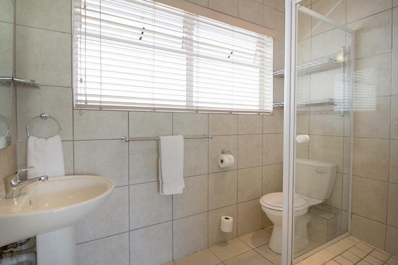 Hotel Mouille Point Village