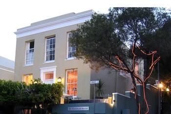Hotel De Waterkant House