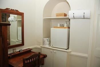 Hotel De Waterkant House