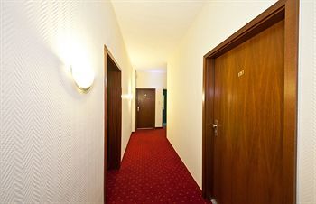 Plaza Hotel D�sseldorf