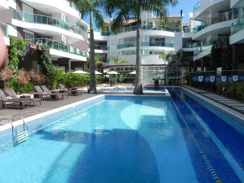 Apartamento 1 Suite + 2 Demi-su�tes Com Banheira Na Varanda