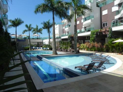Apartamento 1 Suite + 2 Demi-su�tes Com Banheira Na Varanda