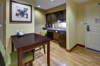 Hotel Homewood Suites By Hilton West Palm