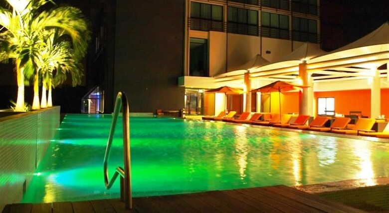 Radisson Summit Hotel & Golf