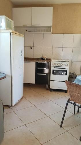 Apartamento Flat Ferradura, Pr�ximo A Rua Das Pedras!