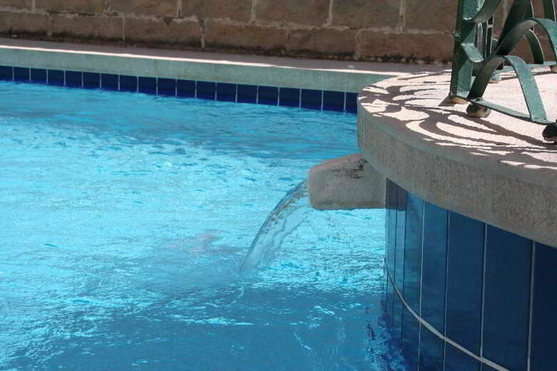 Hotel White Dolphin Holiday Complex