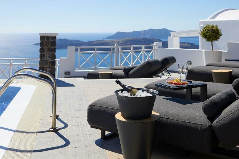 Hotel Petit Palace