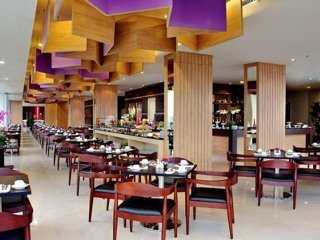 Hotel Aston Paramount Serpong