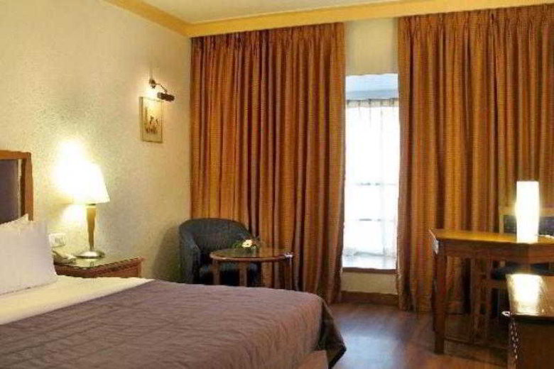 Central Park Hotel