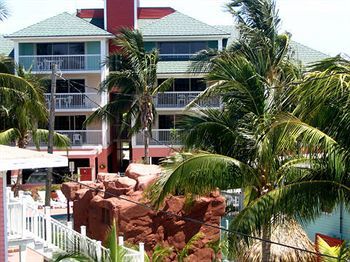 Hotel Lighthouse Resort Inn & Suites